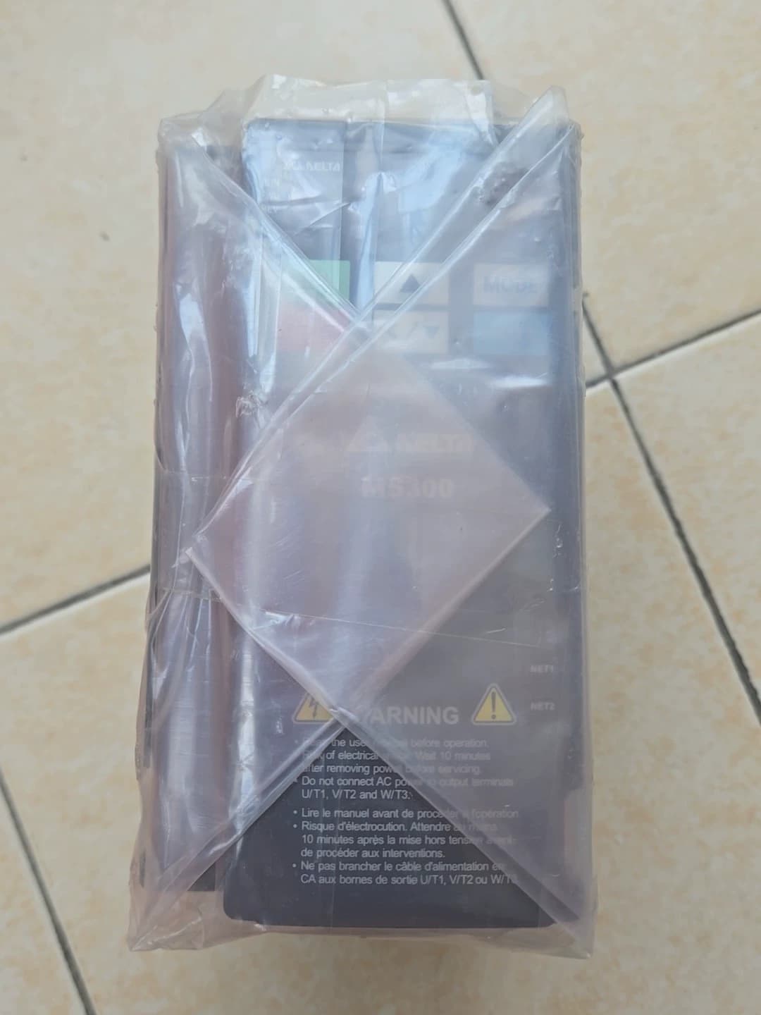 100% nuovo di zecca originale e genuino Delta 220V 1.5KW VFD7A5MS21ANSAA Convertitori di frequenza Servomotore