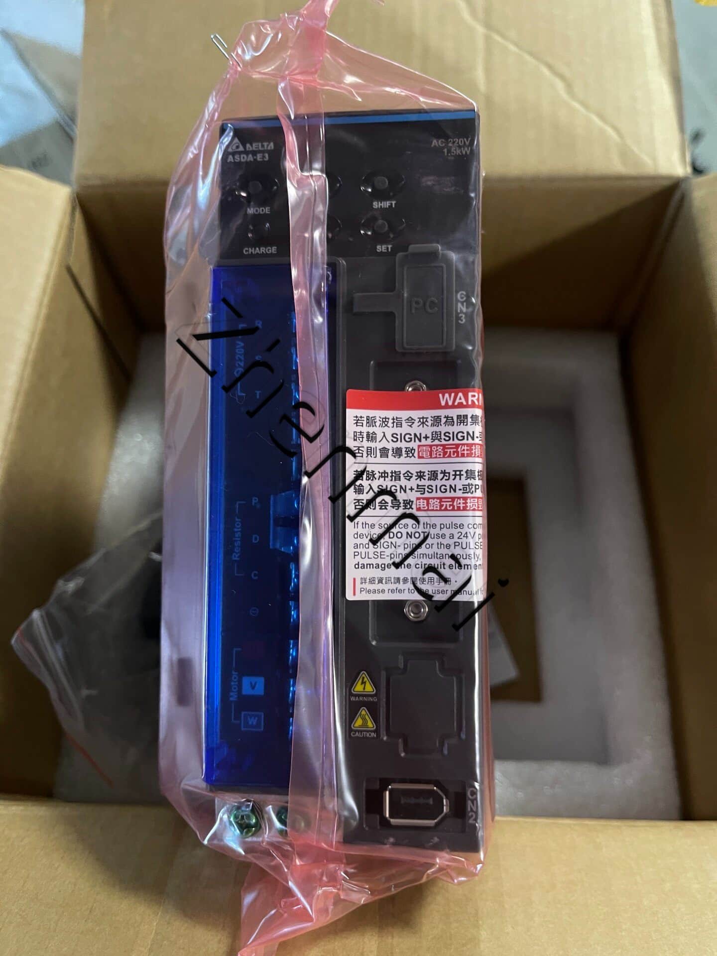Servomotore di azionamento Delta ASD-E3-1521-L 100% nuovo, originale e genuino.