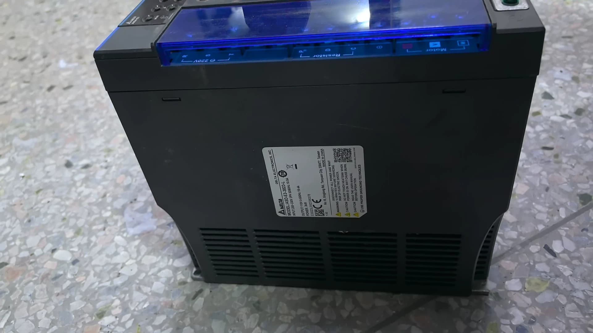 Servomotore di azionamento Delta ASD-E3-3023-L 100% nuovo, originale e genuino