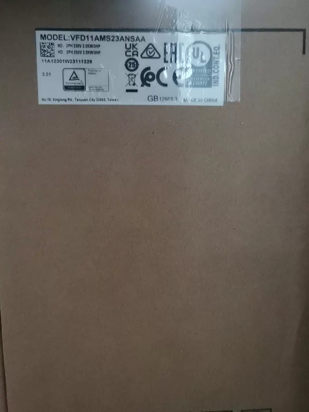 Convertitori di frequenza Delta VFD11AMS23ANSAA 2.2KW trifase 220V 100% nuovissimo originale e genuino Servomotore di azionamento