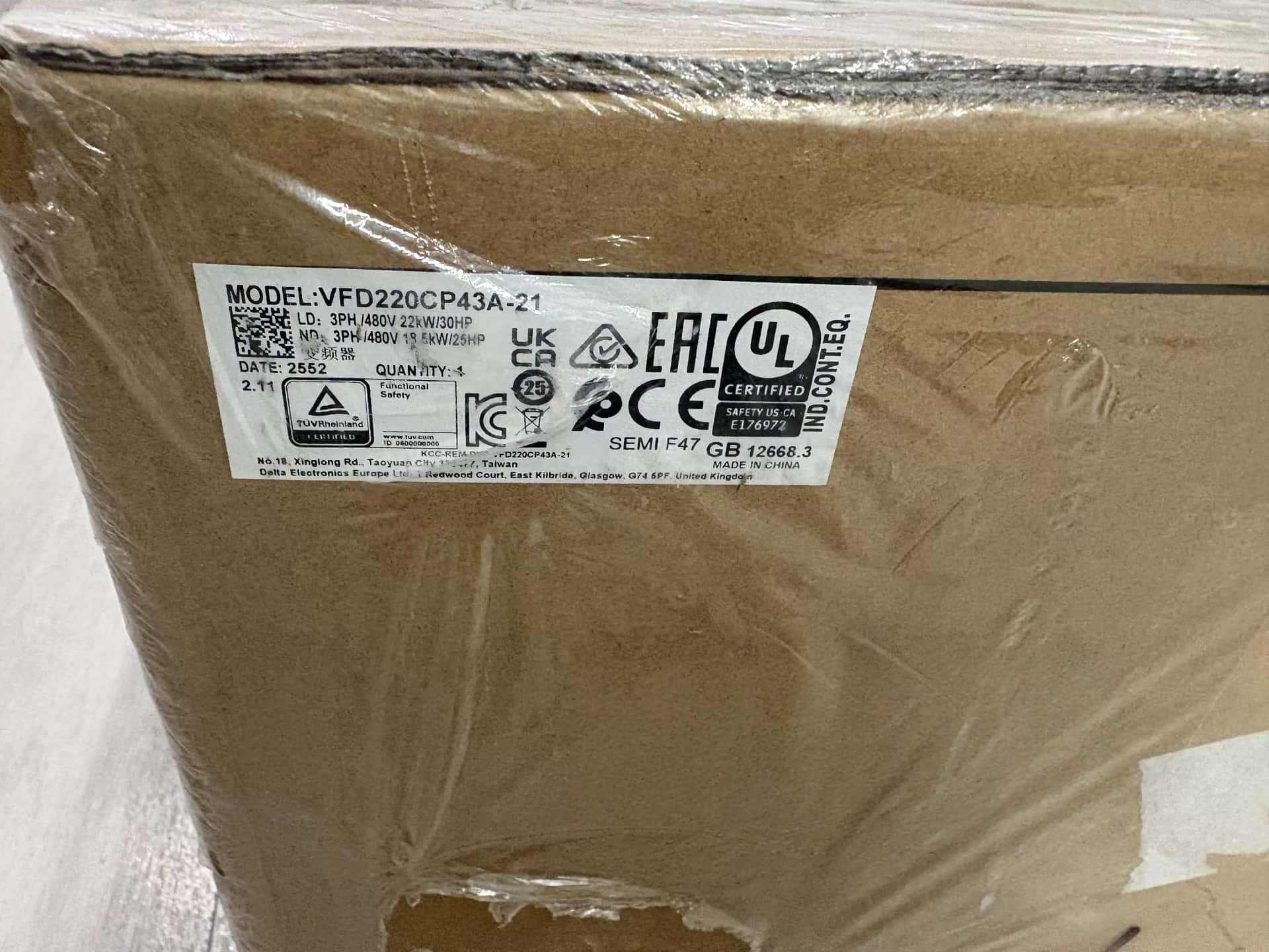 Convertitori di frequenza Delta VFD220CP43A-21 380V22KW 100% nuovo di zecca, originale e genuino Servomotore di azionamento