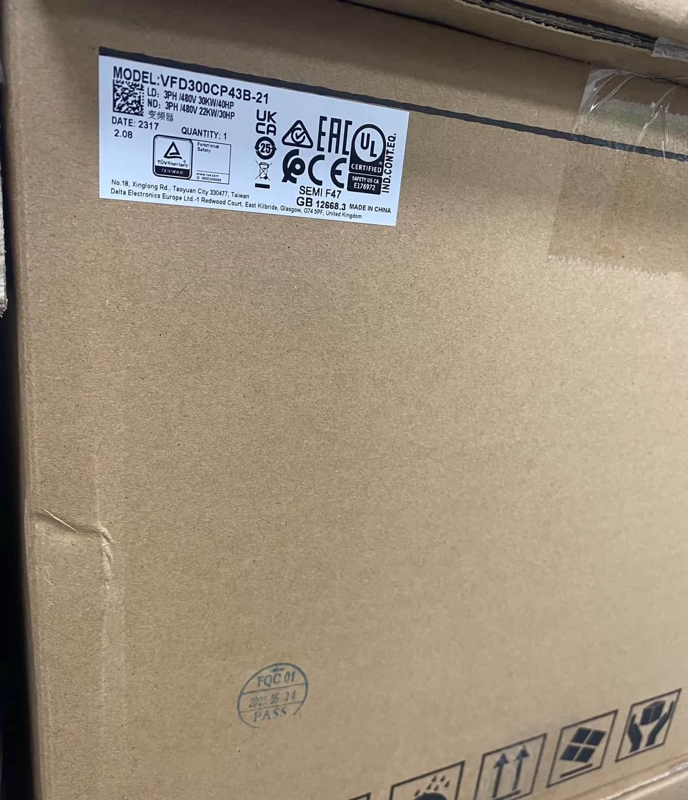Convertitori di frequenza Delta VFD300CP43B-21 380V30KW 100% nuovo di zecca, originale e genuino Servomotore di azionamento