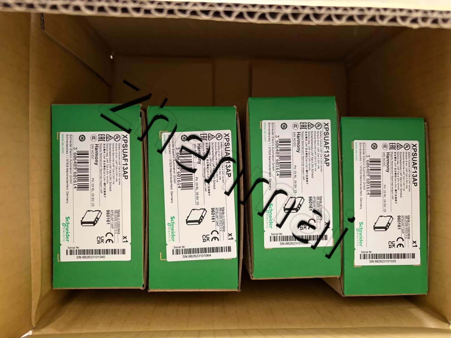 Schneider XPSUAF13AP 100% nuovo, originale e genuino Convertitori di frequenza, interruttori automatici, contattori, dispositivi di protezione