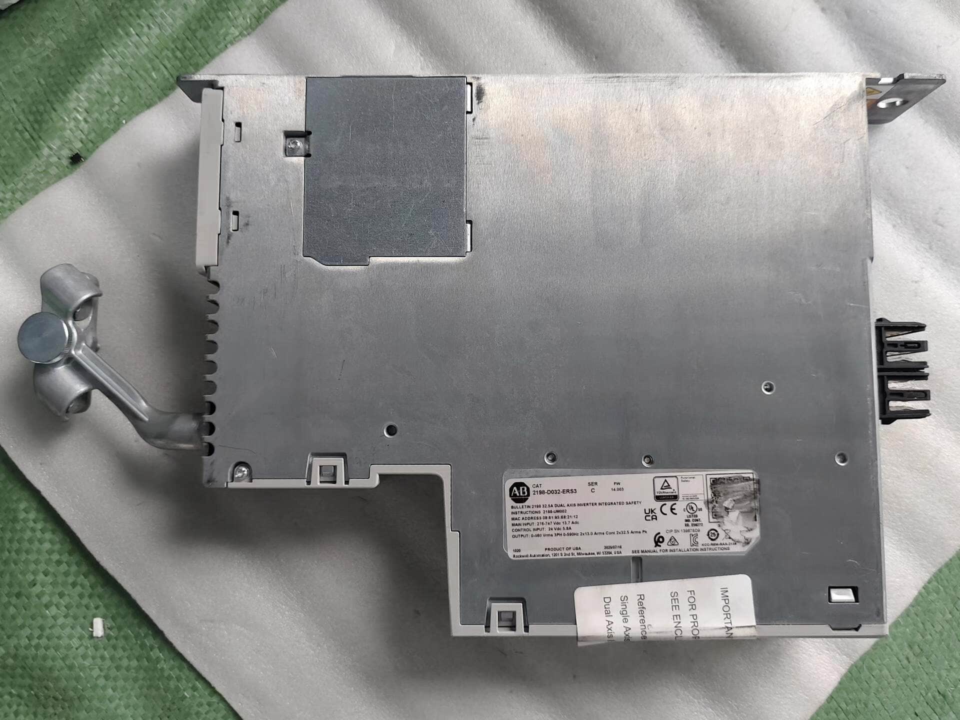 Servo Kinetix 5700 2198-D020-ERS3, nuovo di zecca e originale