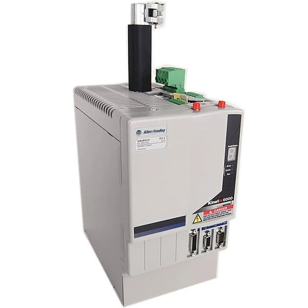 Modulo di servoazionamento industriale Allen-Bradley 2094-BM01-S per l'automazione, consegna rapida