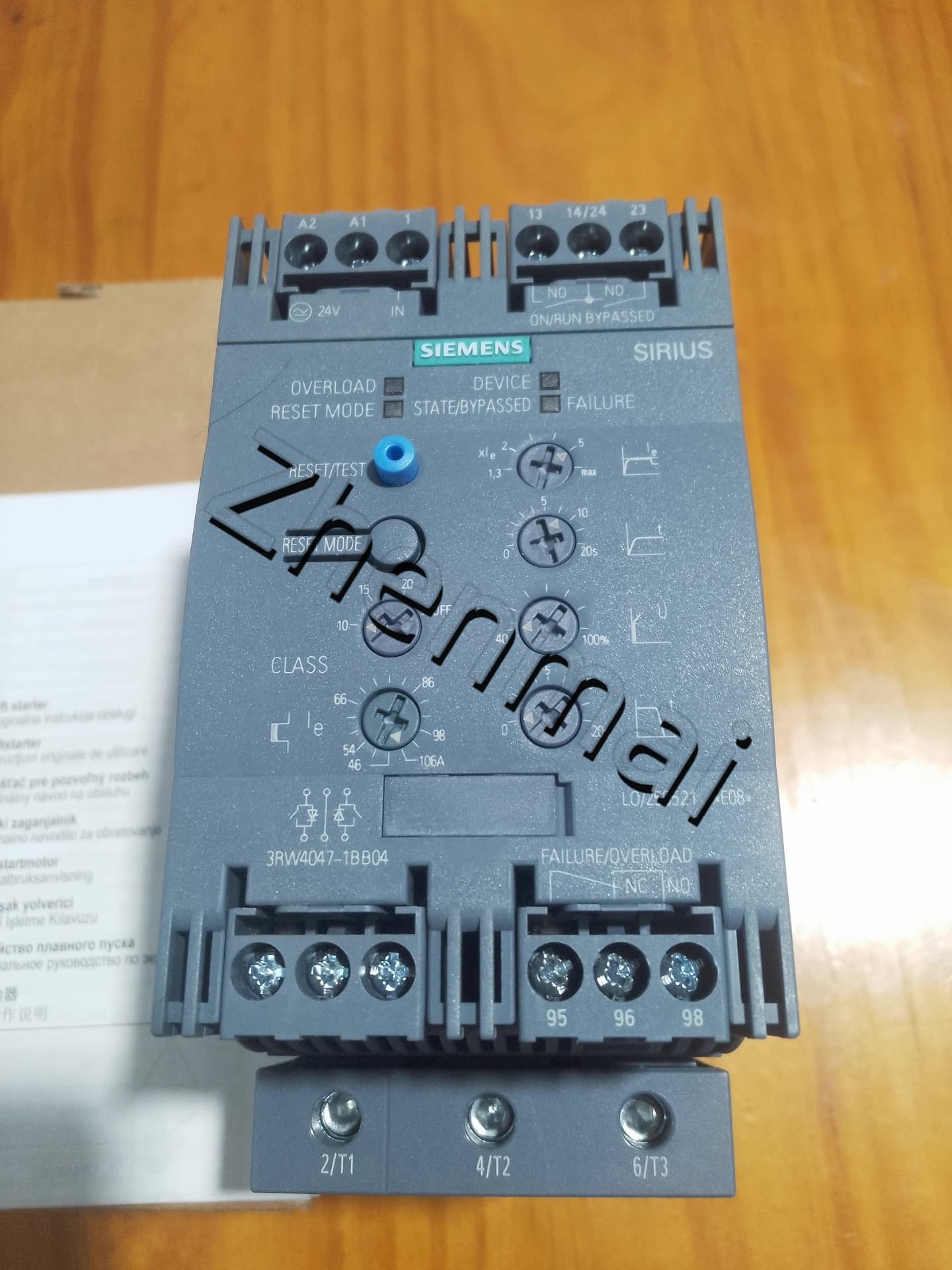 Soft Starter SIRIUS SOFT STARTER 3RW4047-1BB04 nuovo di zecca, originale, direttamente dalla fabbrica