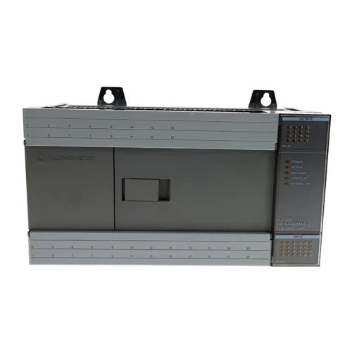 Brand New Original Allen-Bradley 1747-L20A SLC 500 Controller PLC fisso Spedizione veloce