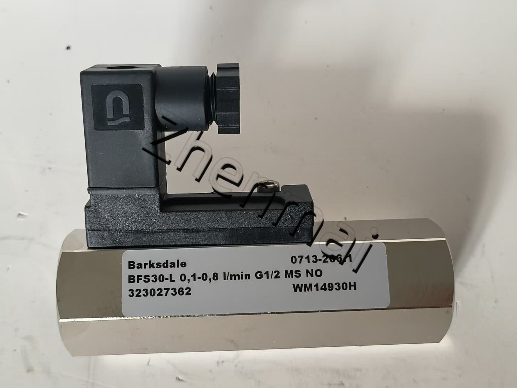 Nuovissimo originale Barksdale 0713-266.1 Sensore di pressione Interruttore di livello Flussostato Pressostato Spedizione veloce