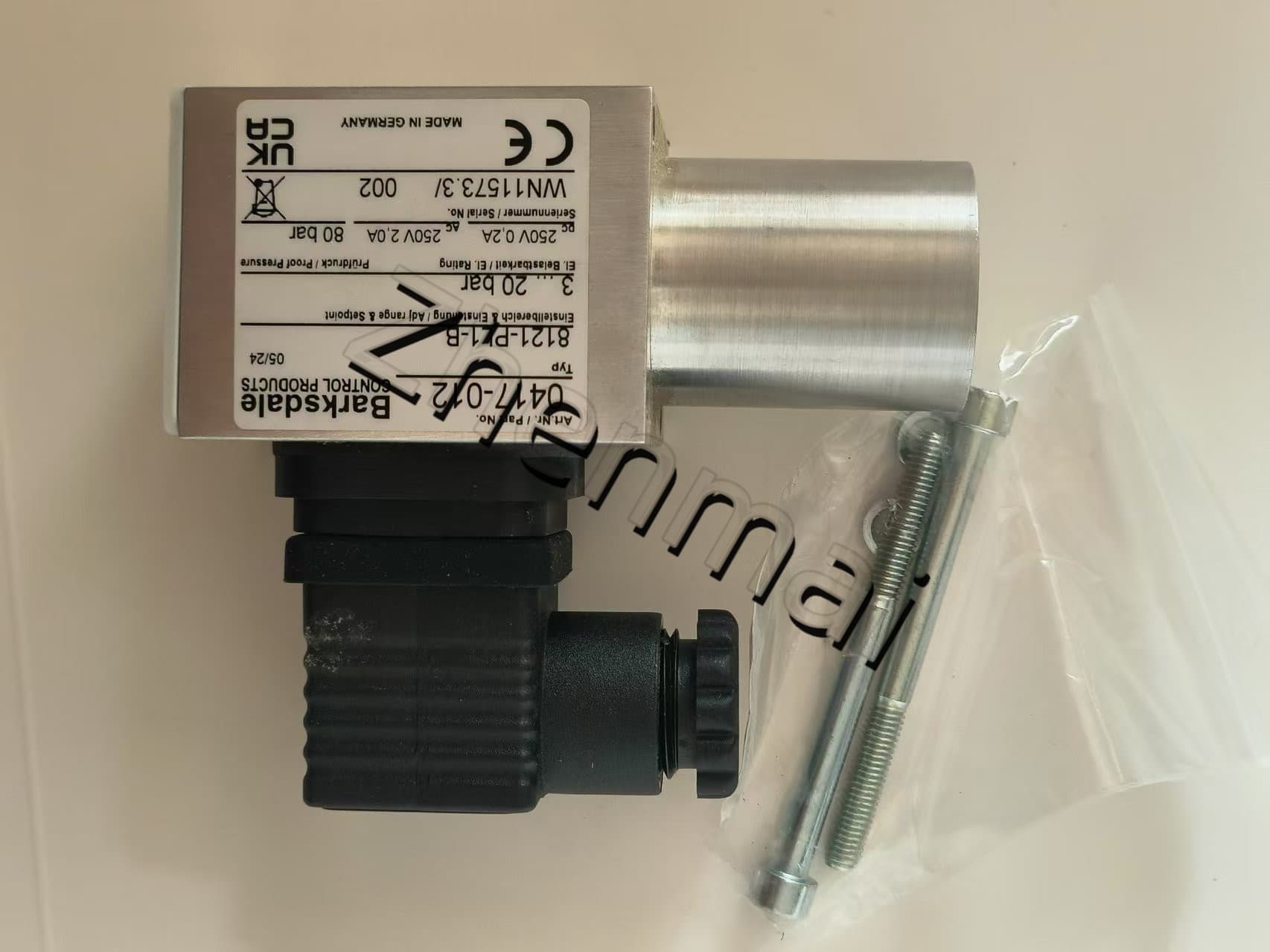 Brand New Original Barksdale 8111-PL1-B-GL 0417-397 Sensore di pressione Livellostato Flussostato Pressostato Spedizione veloce