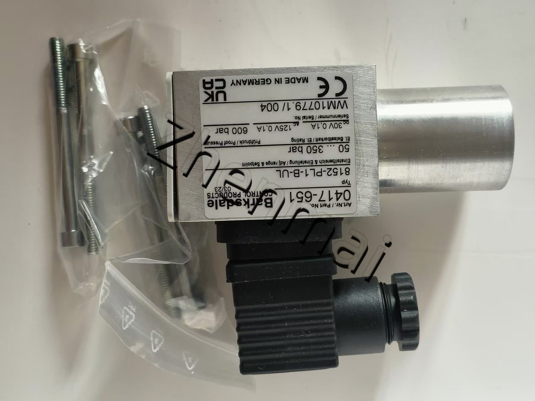 Brand New Original Barksdale 8152-PL1-B-UL 0417-651 Sensore di pressione Livellostato Flussostato Pressostato Spedizione veloce