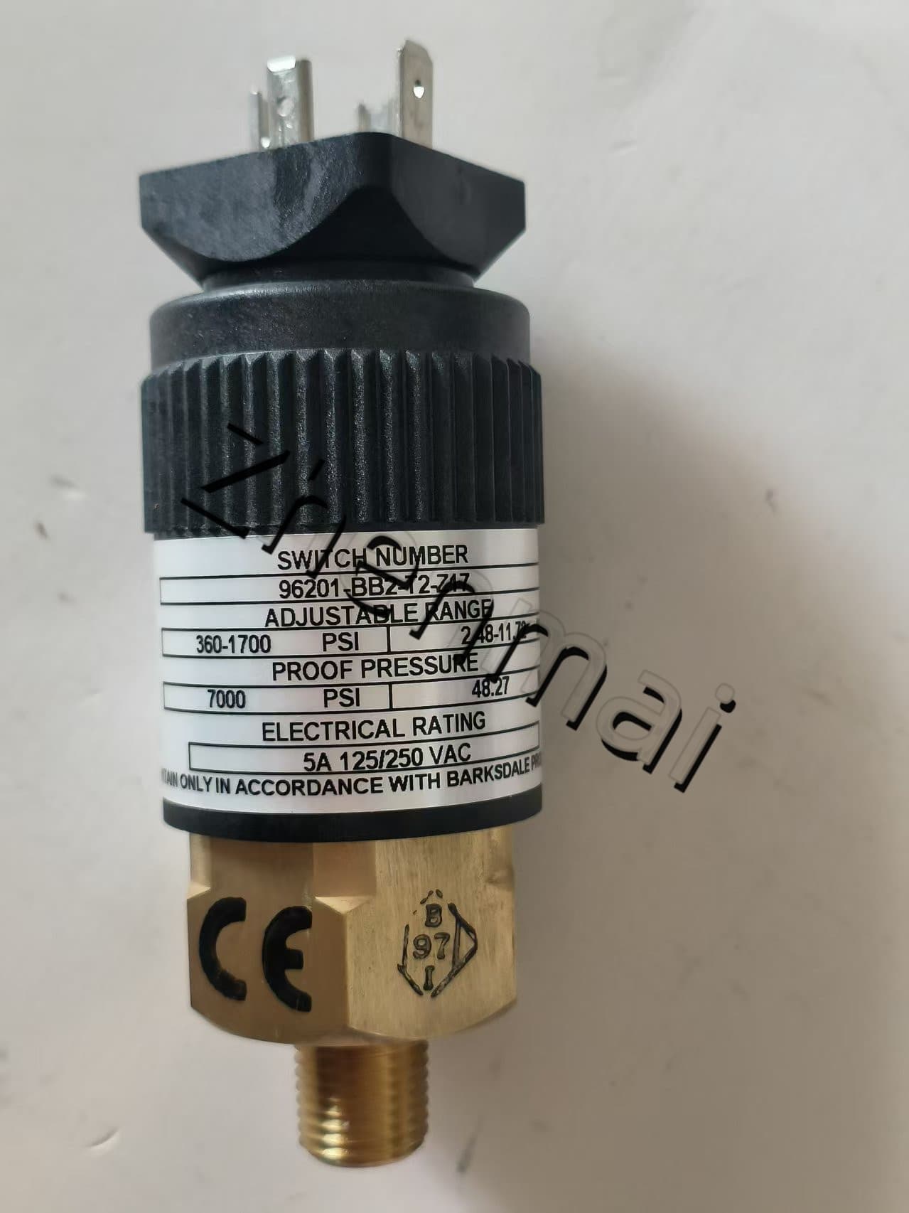 Brand New Original Barksdale 96201-BB2-T2-Z17 Sensore di pressione Livellostato Flussostato Pressostato Spedizione veloce