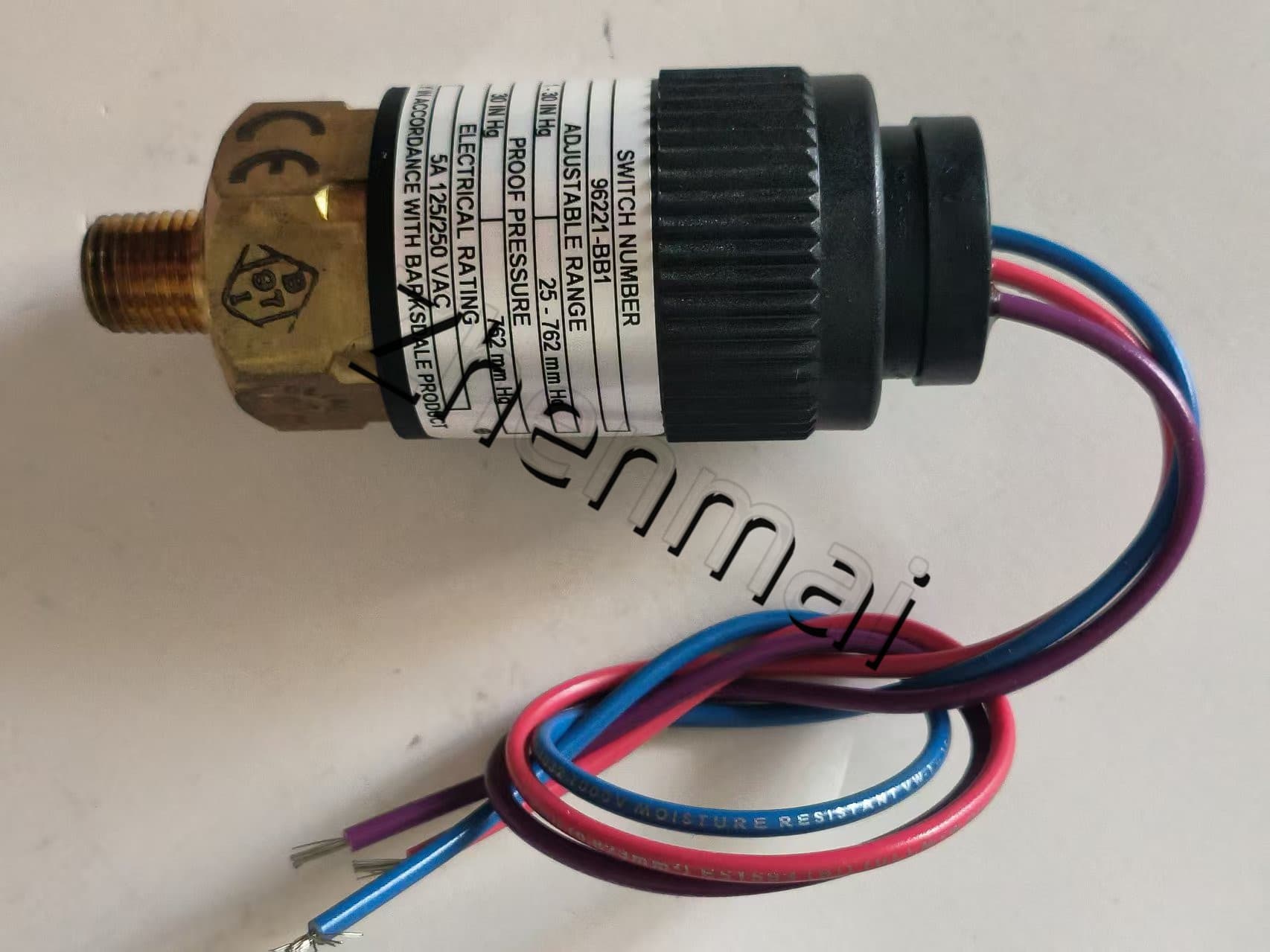 Nuovissimo originale Barksdale 96221-BB1 Sensore di pressione Interruttore di livello Flussostato Pressostato Spedizione veloce