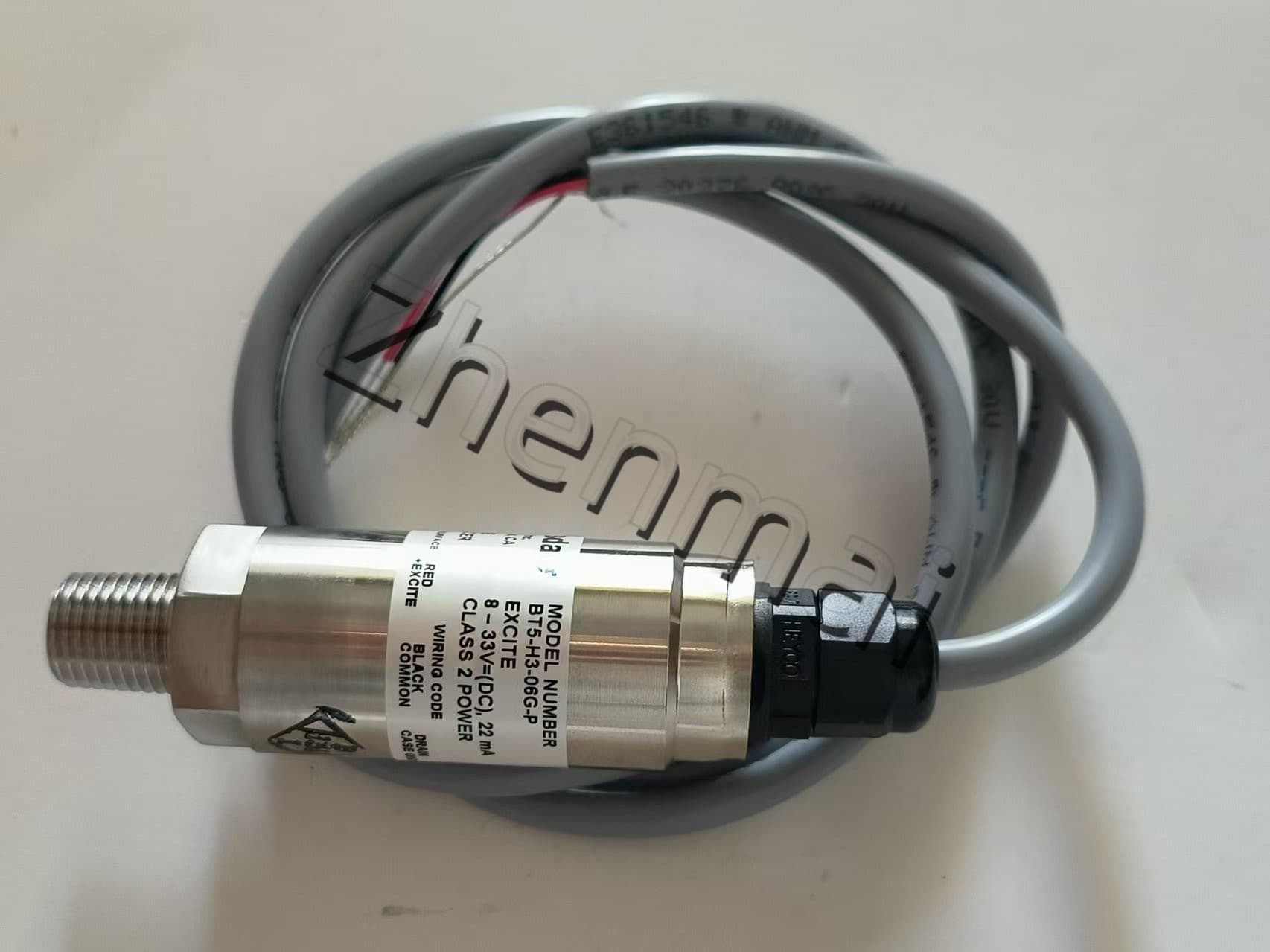 Brand New Original Barksdale BT5-H3-06G-P Sensore di pressione Livellostato Flussostato Pressostato Spedizione veloce