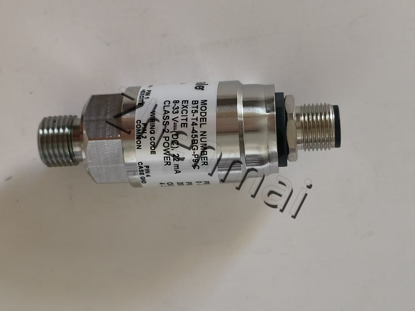 Brand New Original Barksdale BT5-T4-45BG-P9-C Sensore di pressione Livellostato Flussostato Pressostato Spedizione veloce