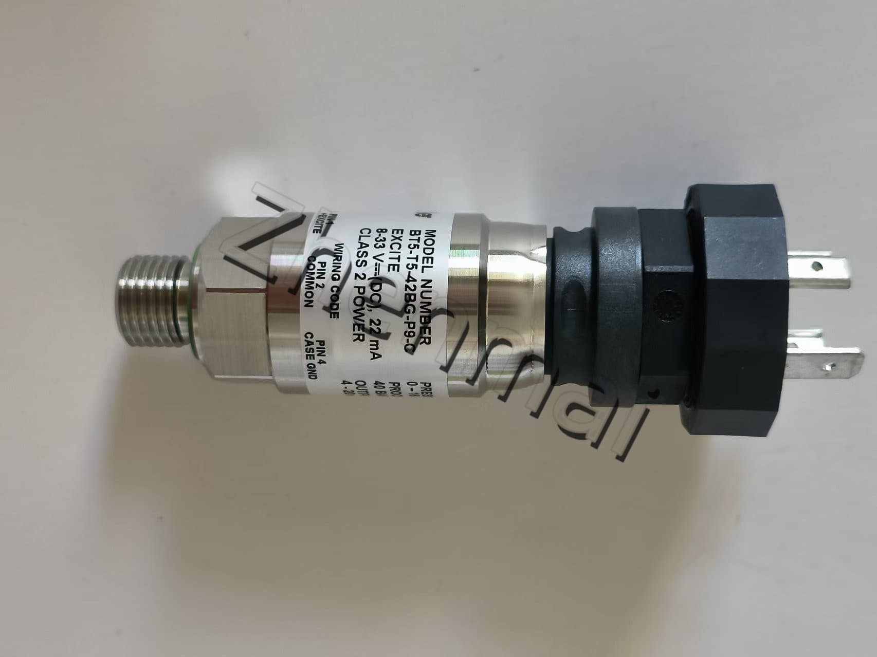 Brand New Original Barksdale BT5-T5-42BG-P9-C Sensore di pressione Livellostato Flussostato Pressostato Spedizione veloce
