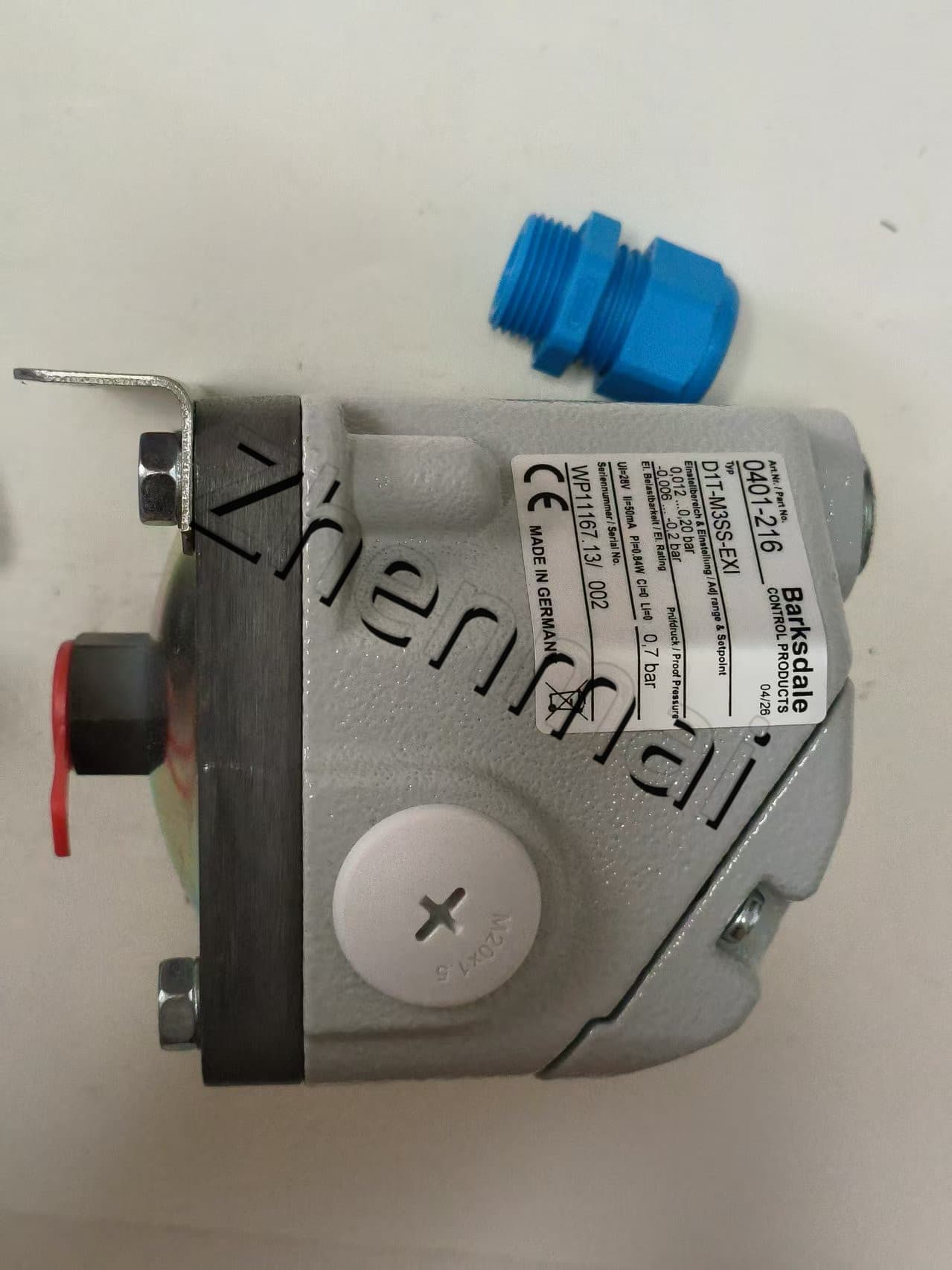 Brand New Original Barksdale D1T-M3SS-EXI 0401-216 Sensore di pressione Interruttore di livello Flussostato Pressostato Spedizione veloce