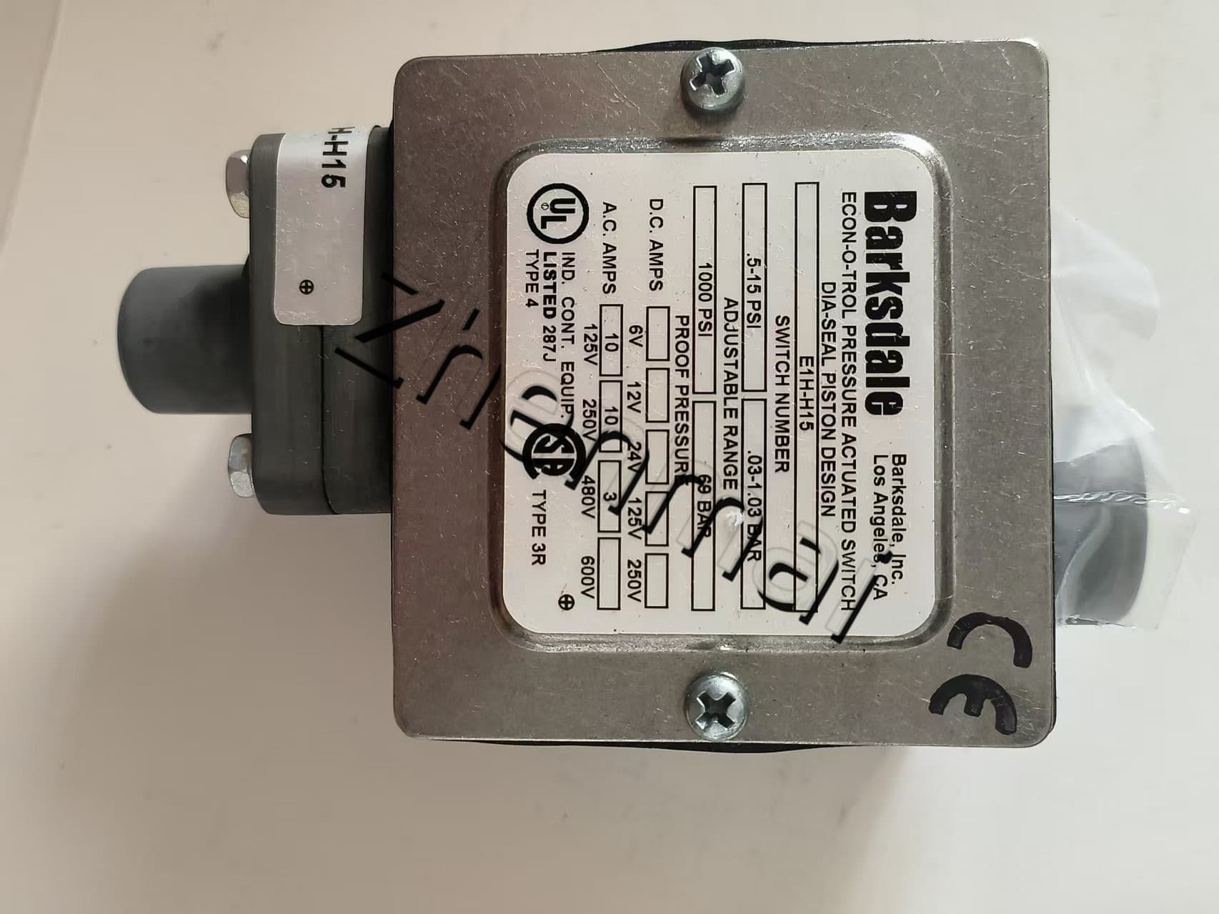 Brand New Original Barksdale E1H-H15 Sensore di pressione Livellostato Flussostato Pressostato Spedizione veloce