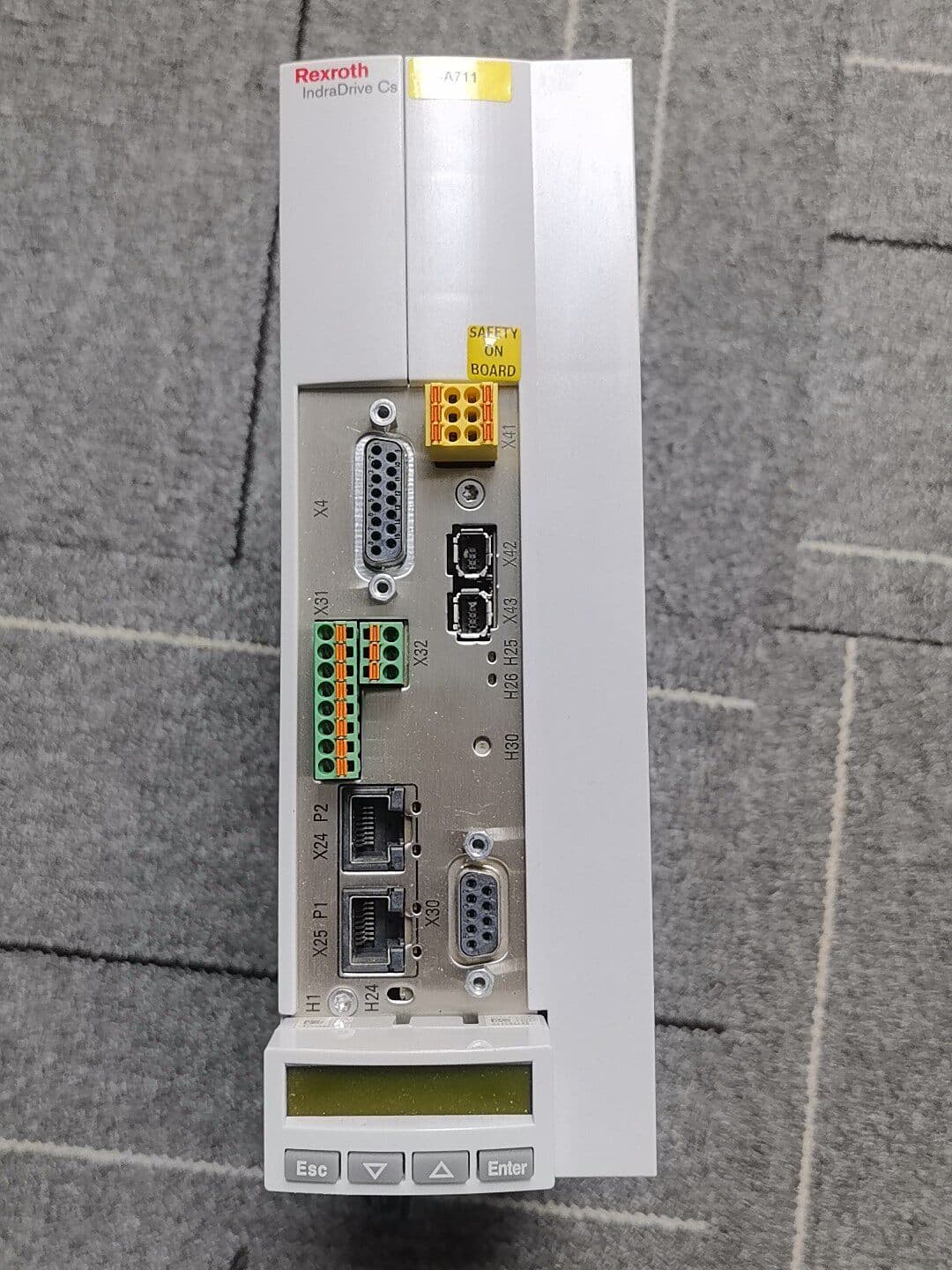 Servomotore Bosch Rexroth nuovo di zecca originale HCS01.1E-W0018-A-03-B-ET-EC-EP-S4-NN-FW Servomotore Spedizione veloce