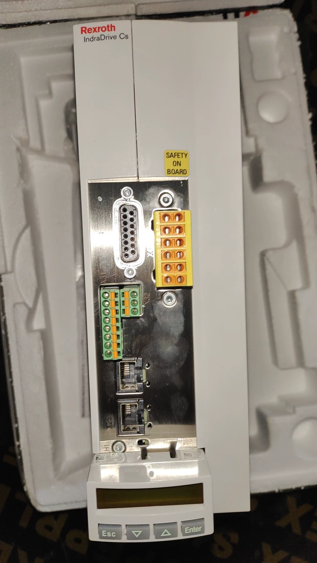 Servomotore Bosch Rexroth originale nuovo di zecca HCS01.1E-W0018-A-03-B-ET-EC-NN-FU Servomotore Spedizione veloce