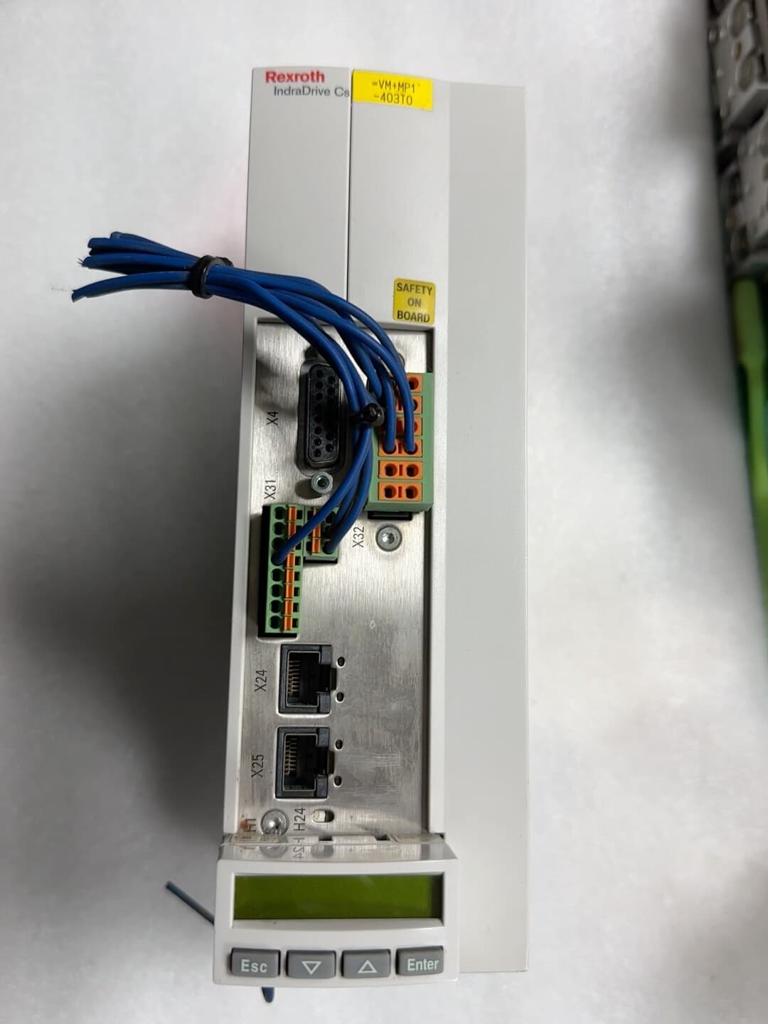 Servomotore Bosch Rexroth nuovo di zecca originale HCS01.1E-W0018-A-03-B-ET-EC-NN-L4-NN-FW Servomotore Spedizione veloce