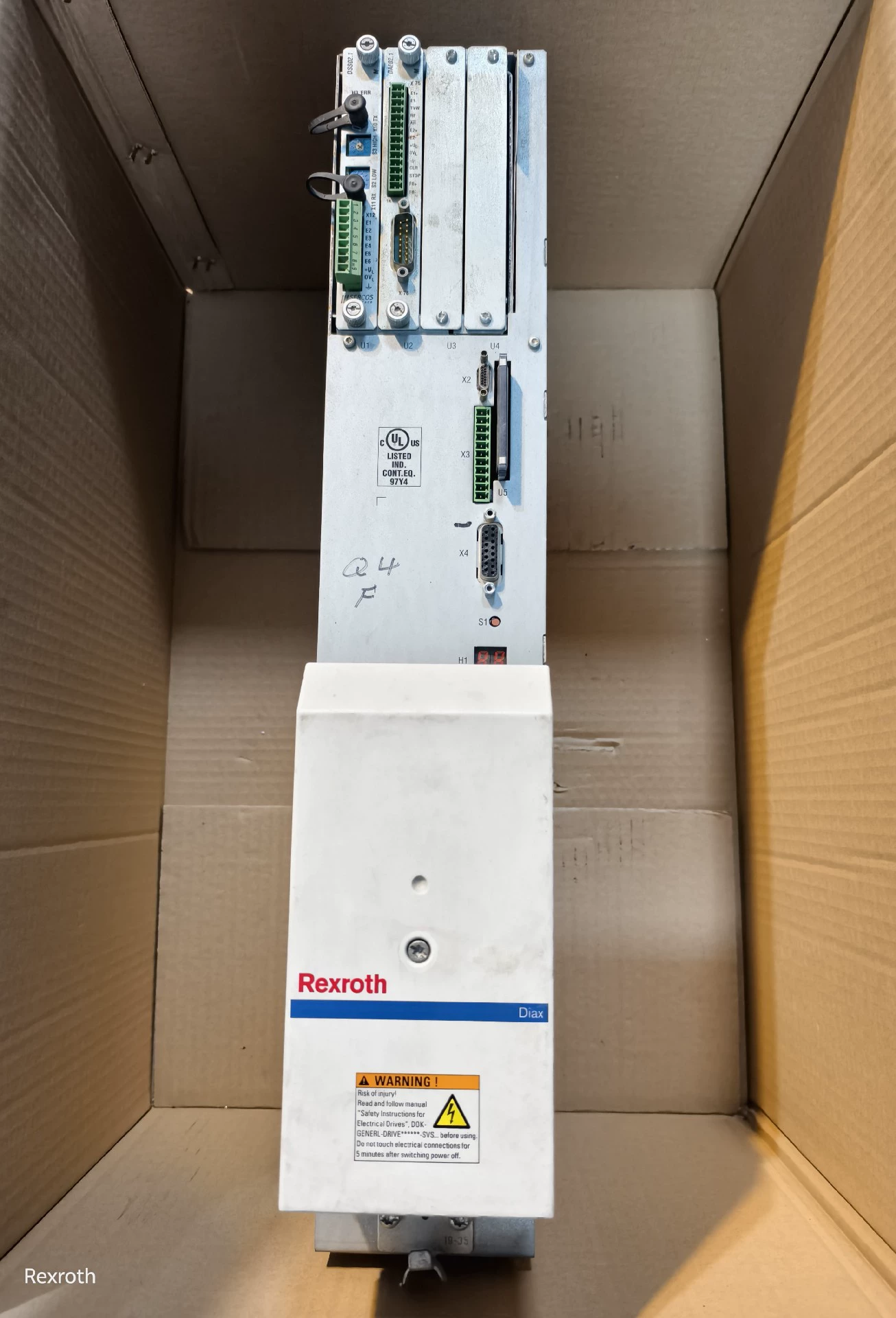 Servomotore Bosch Rexroth originale nuovo di zecca HDS03.2-W075N-HS12-01-FW Servomotore Spedizione veloce