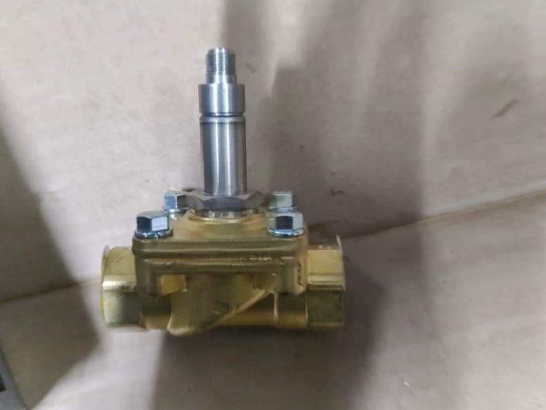 Nuovissimo originale Parker 221G15 Servoazionamenti azionamenti a frequenza variabile servomotori Controller Spedizione veloce