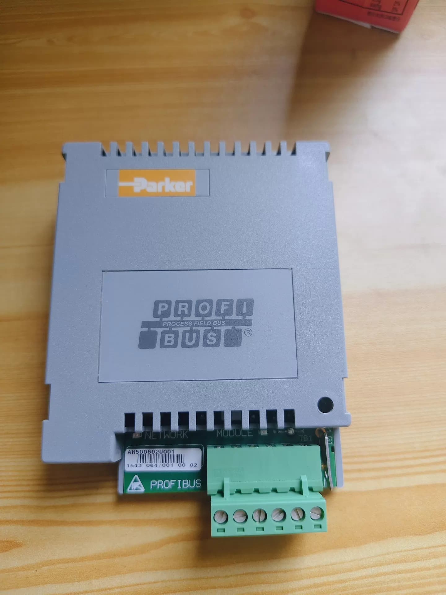 Nuovissimo originale Parker 6055-PROF-00 Servoazionamenti azionamenti a frequenza variabile servomotori Controller Spedizione veloce