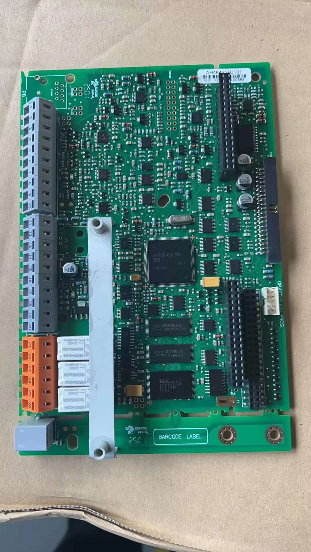 Nuovissimo originale Parker AH464657U001 Servoazionamenti azionamenti a frequenza variabile servomotori controller Spedizione veloce