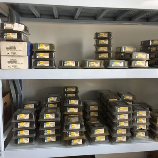 Modulo di ingresso PLC GE Fanuc IC200ACC001 VersaMax