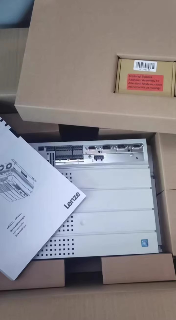 Nuovo modulo I/O industriale Lenze E94ASHE2454 originale FedEx DHL spedizione veloce