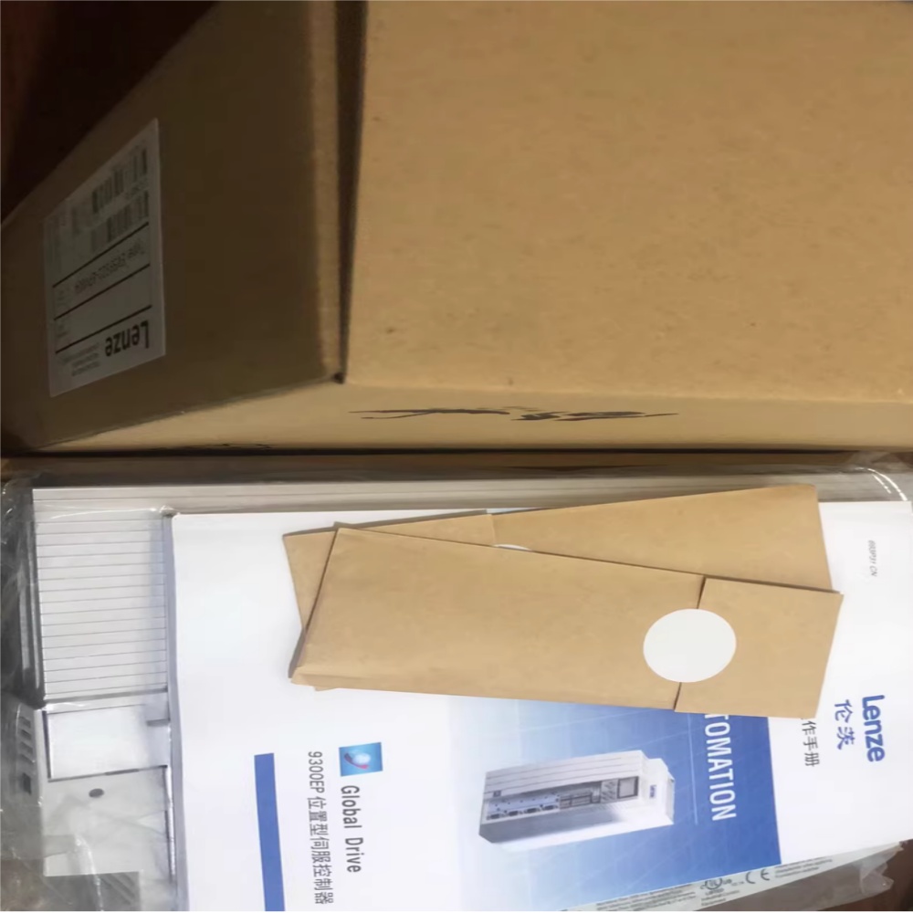 Nuovo modulo I/O industriale originale Lenze E94ASSE0044 FedEx DHL spedizione veloce